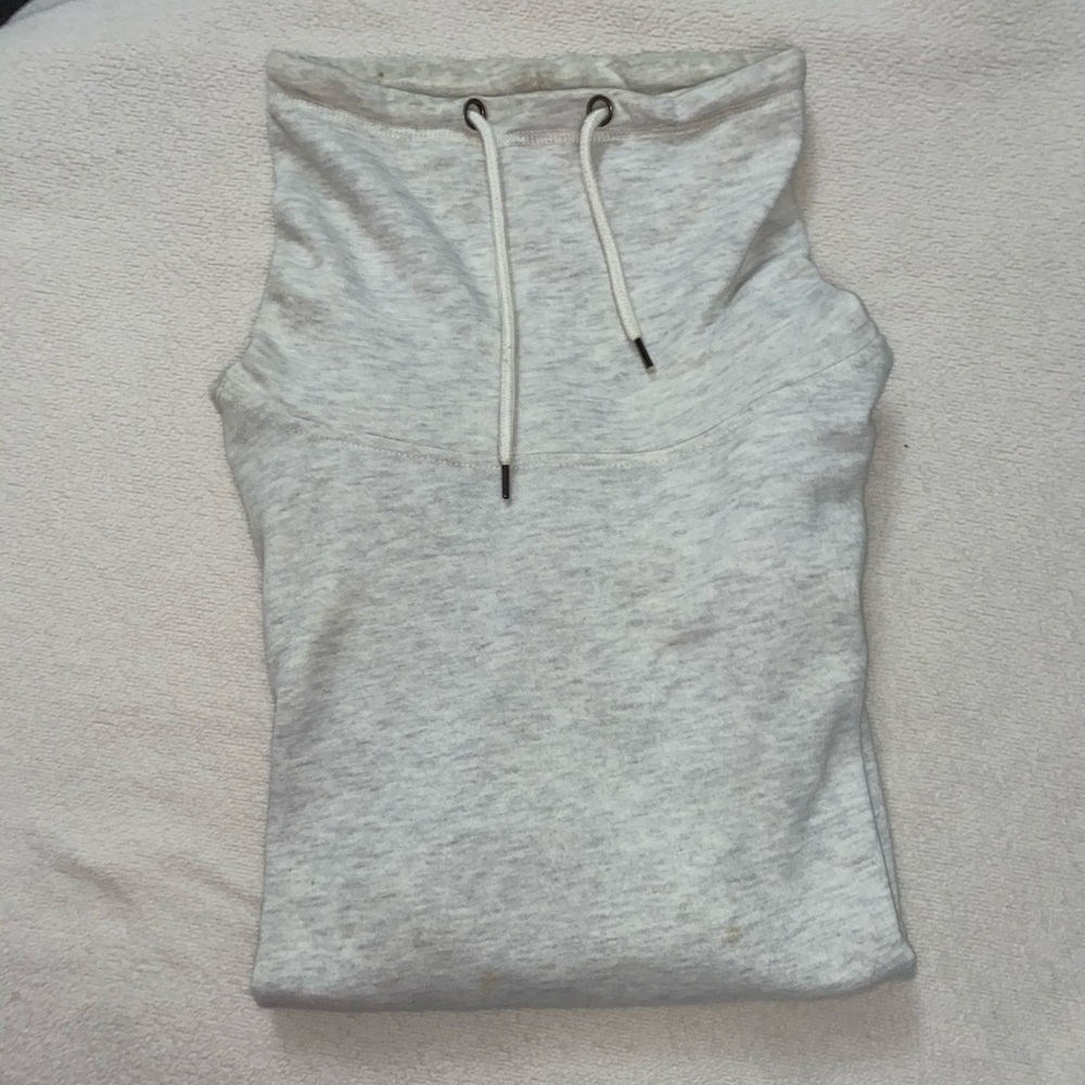 Beige Sweater/Turtleneck